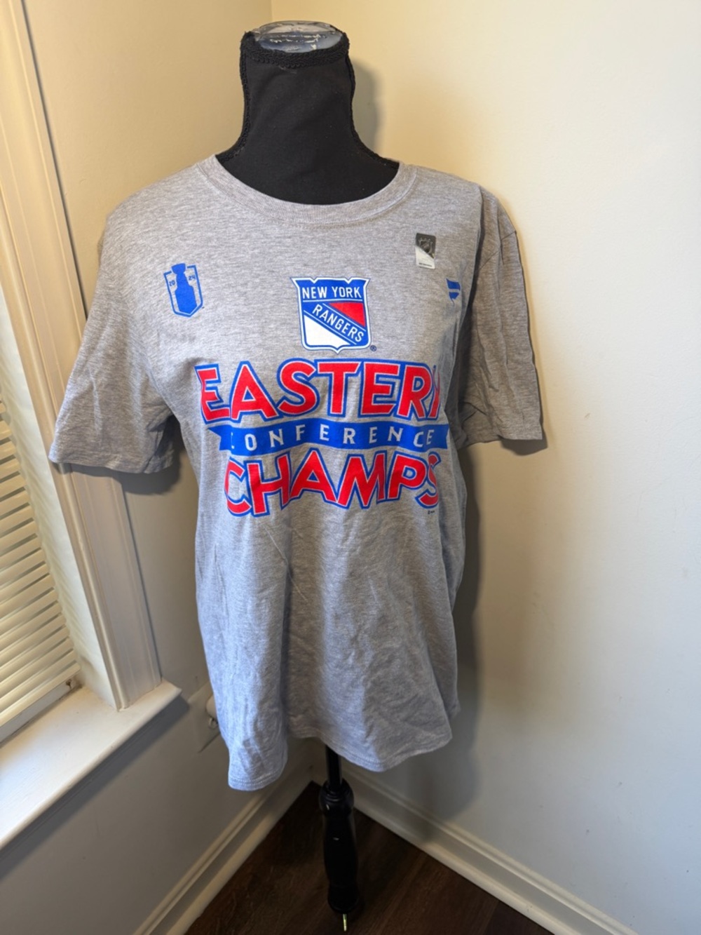 2014 Majestic NHL New York Rangers Eastern Conference Champs Logo Gray Tee Shirt